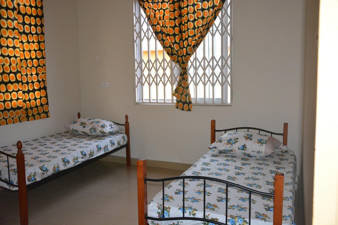 The Accra Backpackers Hostel Екстер'єр фото
