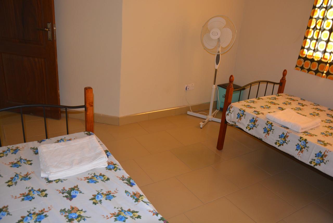 The Accra Backpackers Hostel Екстер'єр фото