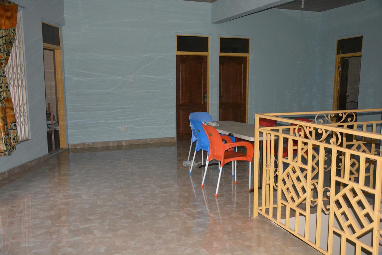 The Accra Backpackers Hostel Екстер'єр фото