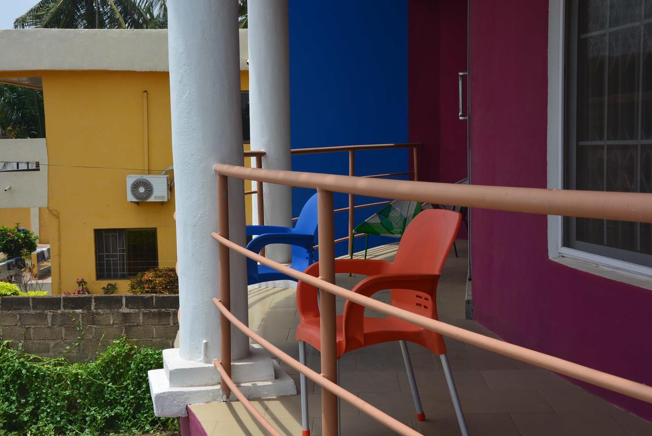 The Accra Backpackers Hostel Екстер'єр фото